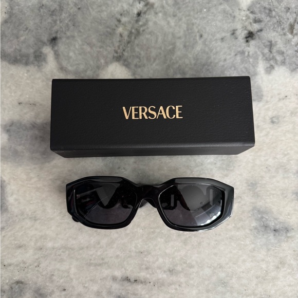 Versace Accessories - Versace Sleek Black Sunglasses